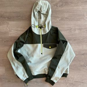 NWOT Athleta nylon fleece half zip